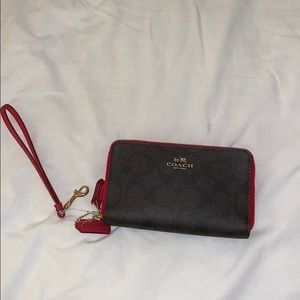 NWOT Coach wristlet
